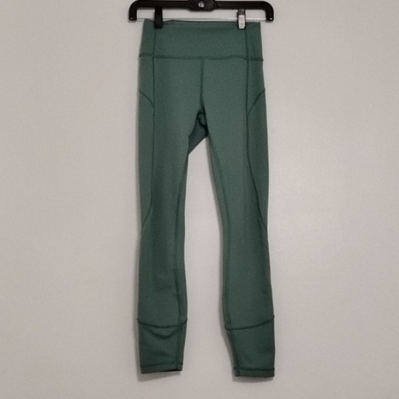 Lululemon In Movement Tights Everlux 25" - Picture 10 of 11